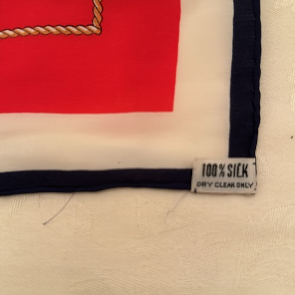 💯% Silk Scarf Royal Cruise line (OLCC-AF) Red White Blue Gold - Picture 4 of 7